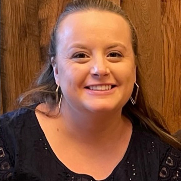 Meet your Posher, Susan - Picture 2 of 3